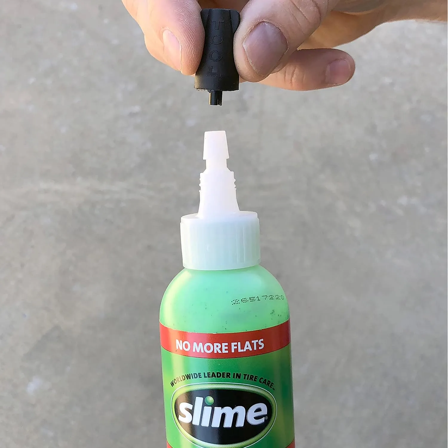Slime 10003-6PK Bike Tube Puncture Repair Sealant, Prevent and Repair, Suitable for All Bicycles, Non-Toxic, Eco-Friendly, 6 x 8oz Bottle